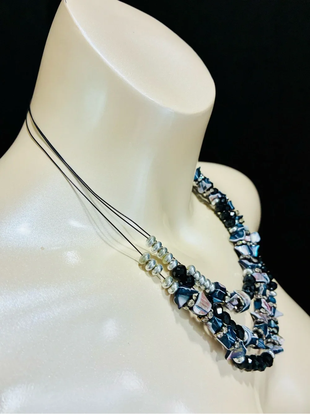 Multi-Strand Mother Of Pearl Chunky BLK & Iridescent Beaded Statement Necklace